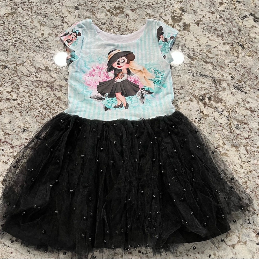 Charming Black and White Minnie all dressed up, Kids Dress
JAB creation clothing